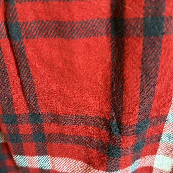 Men’s red plaid button down - Picture 5 of 6